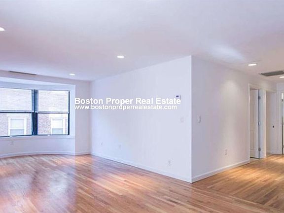 100 Jersey St. #302 Boston - Fenway Unit Photo 3