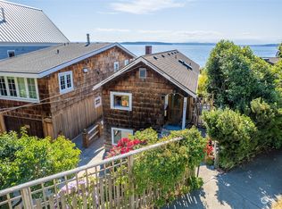 5431 Beach Dr SW, Seattle, WA 98136