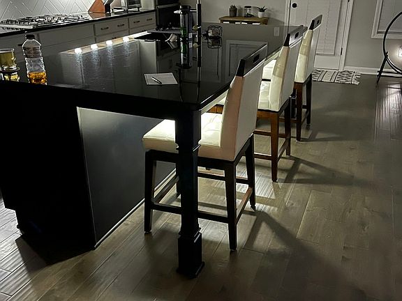 Kitchen island