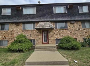 530 N Dubuque St #4, Iowa City, IA 52245