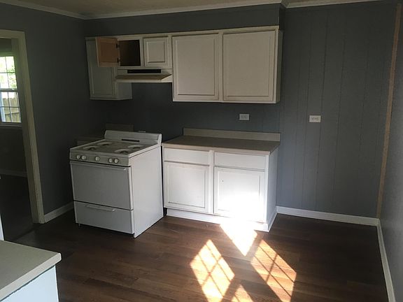 4th image of 112 Nita St