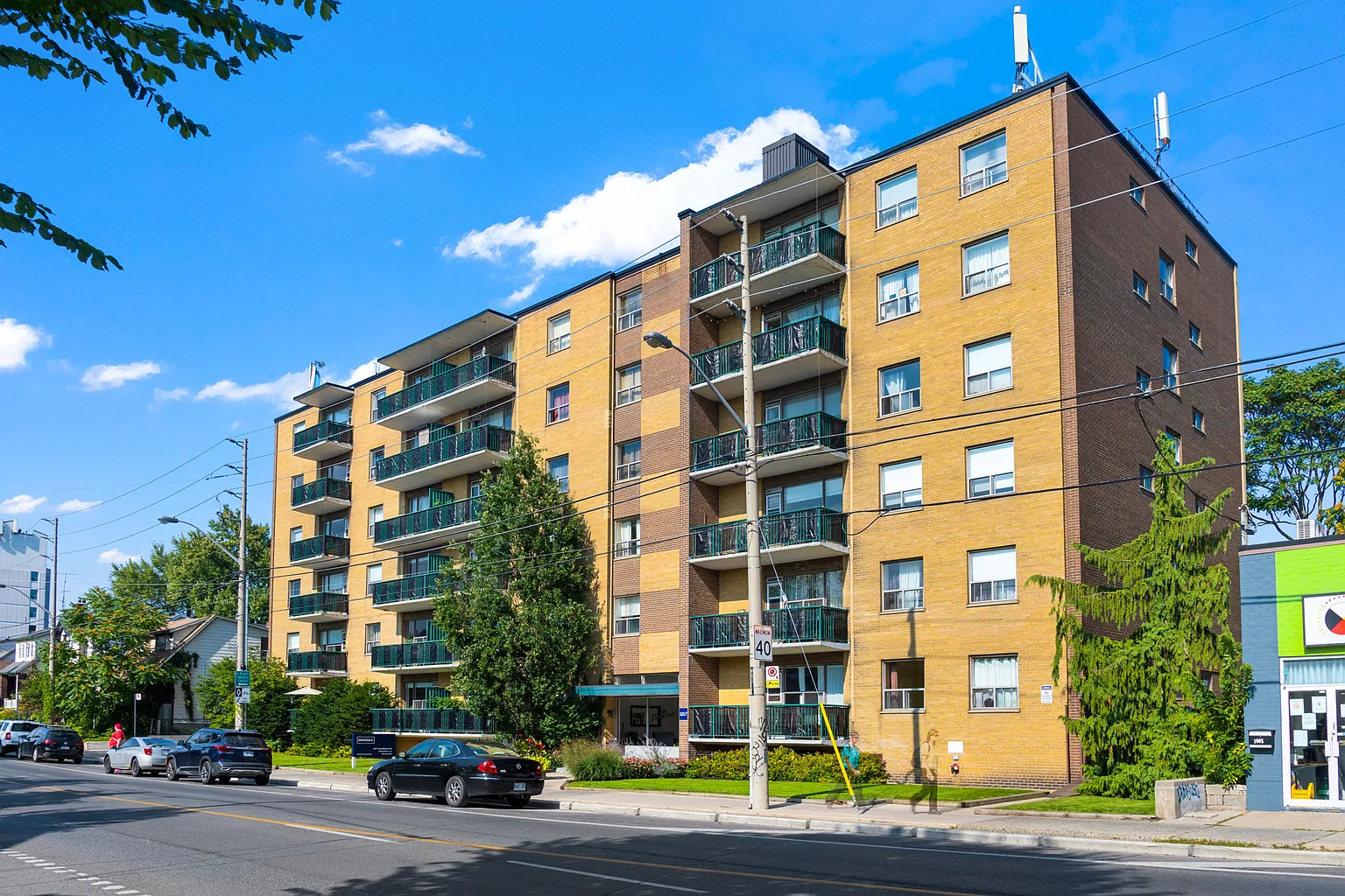 1017 Woodbine Ave #609 photo 1