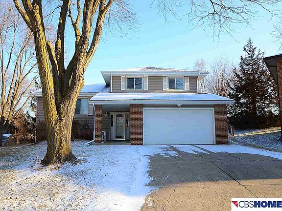 2nd image of 15004 Douglas Cir