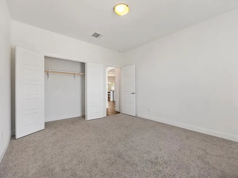 3817 Amber Rd — Photo 11
