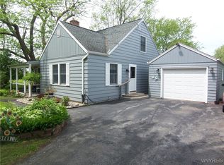 8330 Greiner Rd, Williamsville, NY 14221