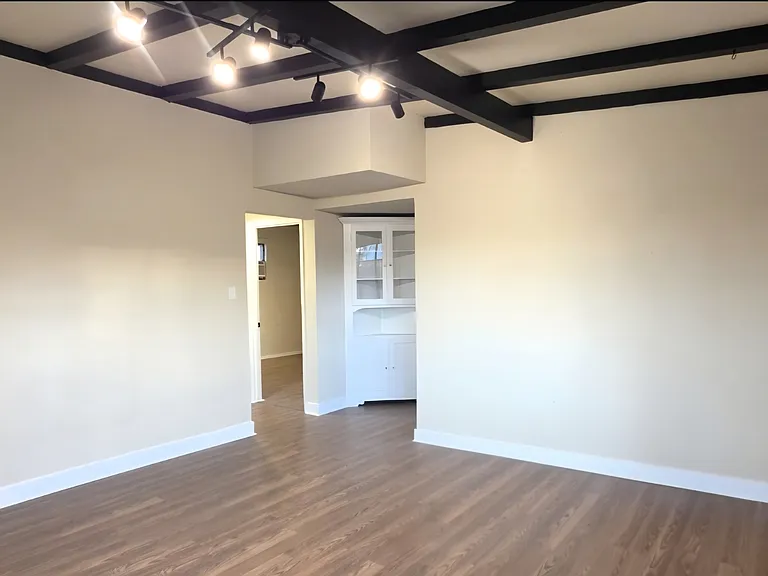 2914 W Almeria Rd #3 — Photo 10