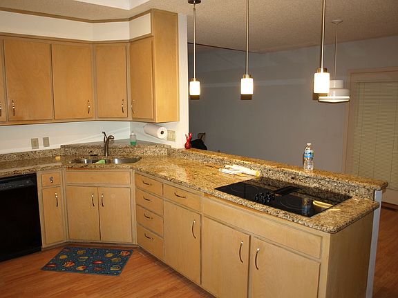 4th image of 4535 Graywood Trce