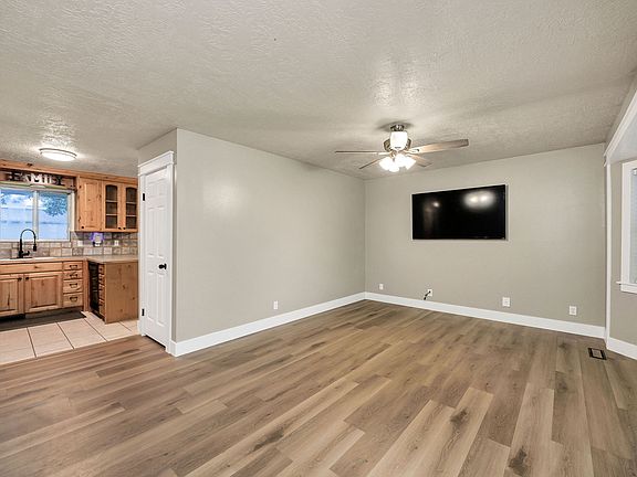 3rd image of 2536 N 300 E