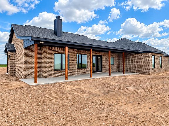 3rd image of 2302 County Road 3300