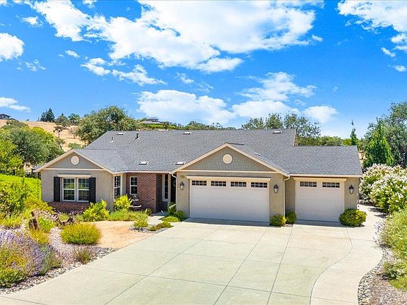 2nd image of 119 Hawkridge Ct