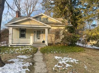 25 Glendale Ave, Delmar, NY 12054