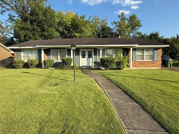2636 Knollwood Dr, Montgomery, AL 36116