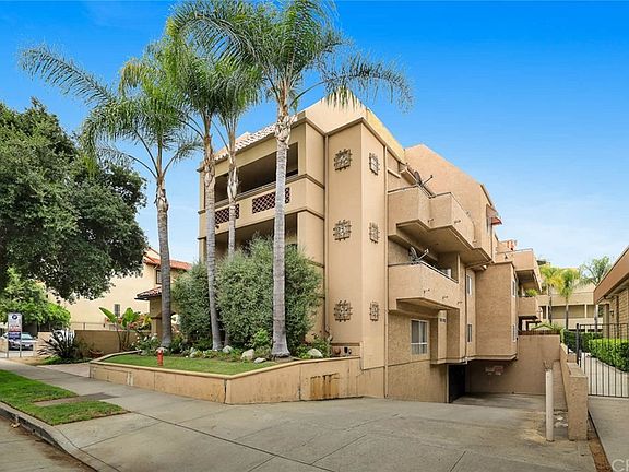 2nd image of 156 S Oak Knoll Ave APT 104