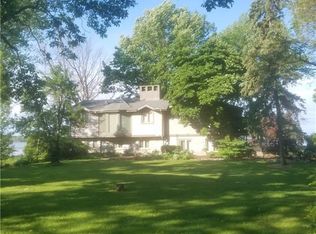 721 Cedar Point Rd, Sandusky, OH 44870