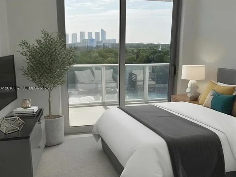 16385 Biscayne Blvd #717 — Photo 8