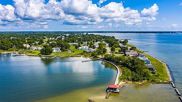 1st image of 35 Ingram Bay Dr
