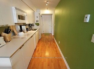 111 Elizabeth St #623B, Toronto, ON