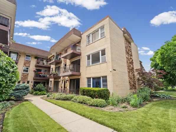4338 N Keeler Ave #2F, Chicago, IL 60641