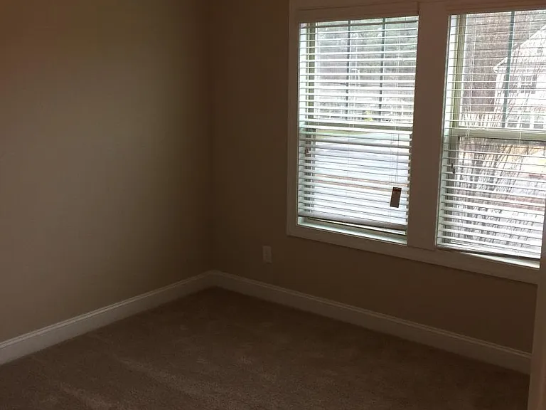 1036 Cotulla Dr — Photo 28
