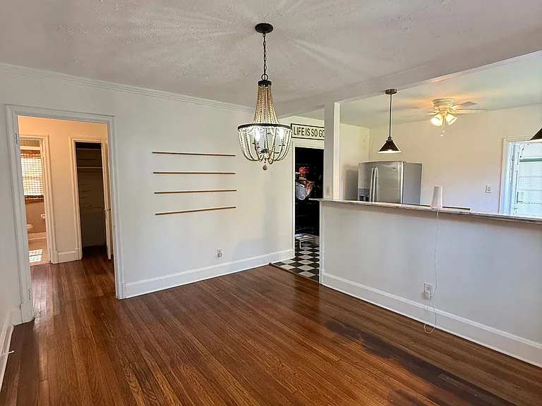 718 E 15th Ave — Photo 11