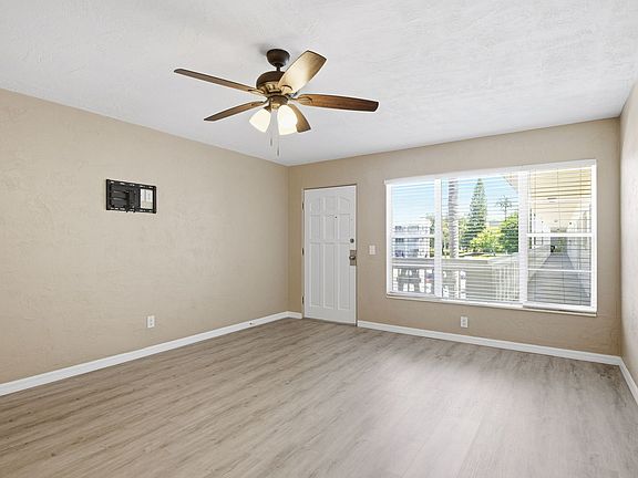 5th image of 2451 Canadian Way APT 31