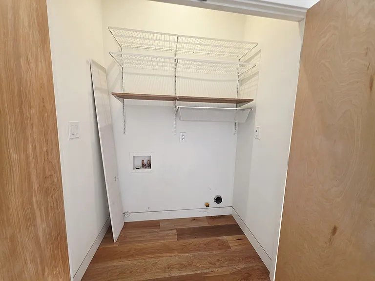 2830 Myrtle St — Photo 15