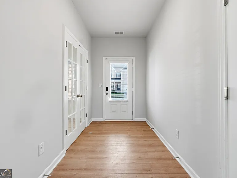 1877 Mitchell Farm Ct — Photo 3
