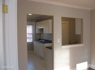9 Town Hill St, Quincy, MA 02169