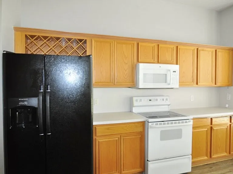 252 Cotton Wood Ct — Photo 18