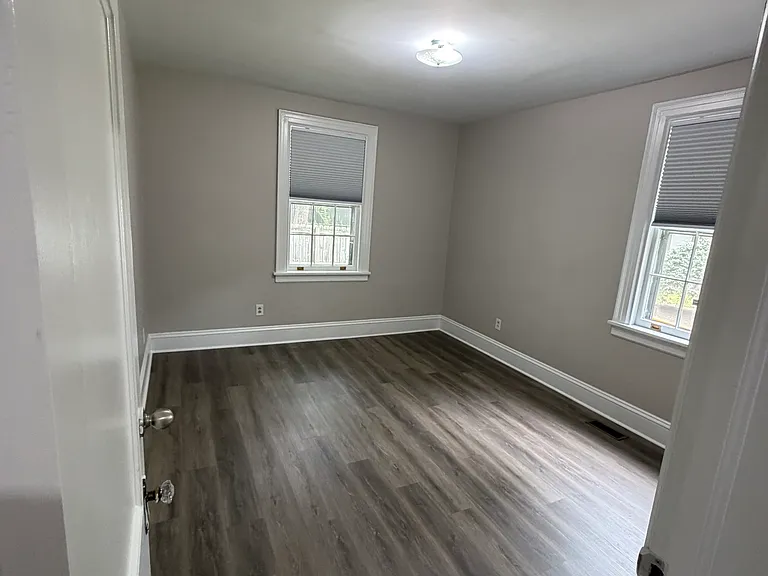 812 E Belt Blvd — Photo 11