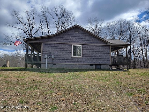 3rd image of 66 Deer Run Ln