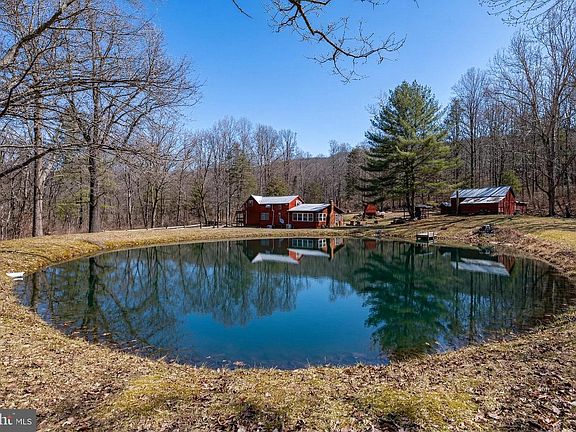 2nd image of 1918 Jewell Hollow Rd