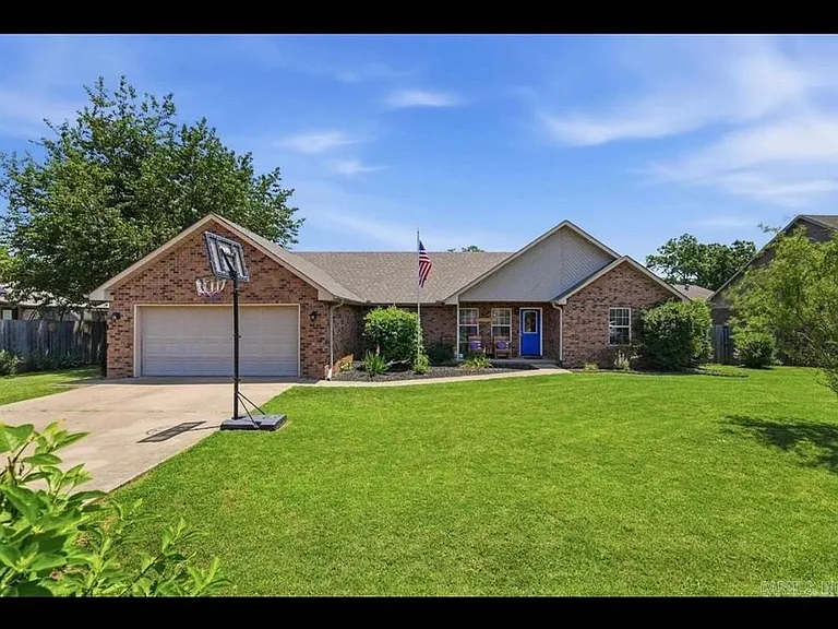 3 Joshua Cir — Photo 1