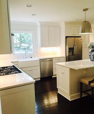 4th image of 3800 Dunlanwood Cres