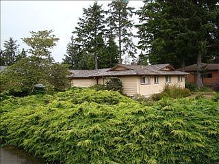 3rd image of 1708 Herbig Ave