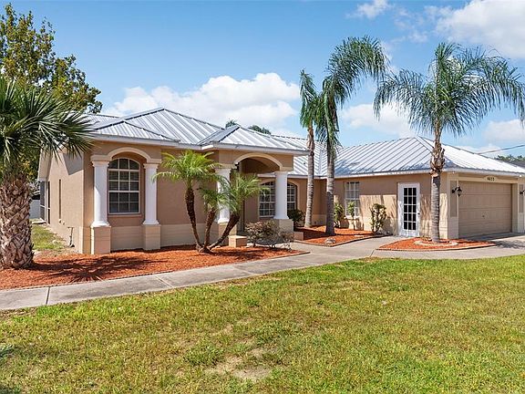 3rd image of 4653 MARINER BOULEVARD