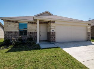 8645 Thicket Ridge St, Fort Worth, TX 76123