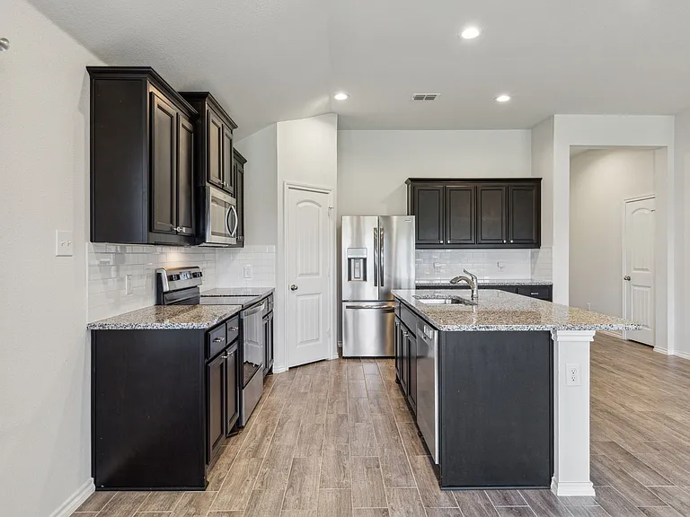 3537 Tahiti Ln — Photo 19