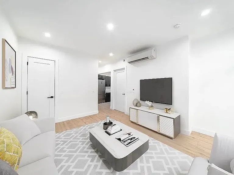 547 Knickerbocker Ave #1 — Photo 3