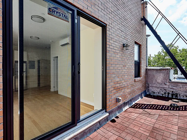 785 Saint Nicholas Ave #5R — Photo 3