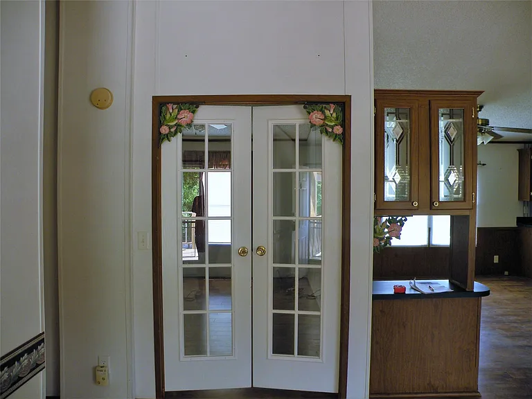 37 Riverside Ln #A — Photo 8