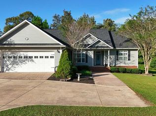 396 Carrington Cir, Thomasville, GA 31757