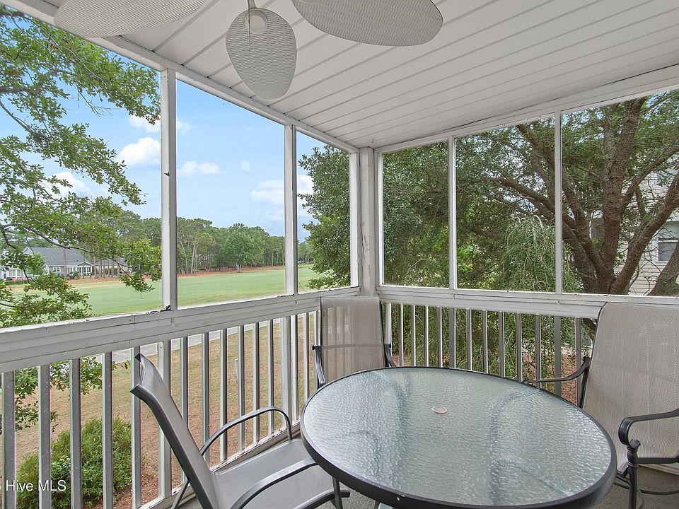 1st image of 3350 Club Villas Drive # 1004
