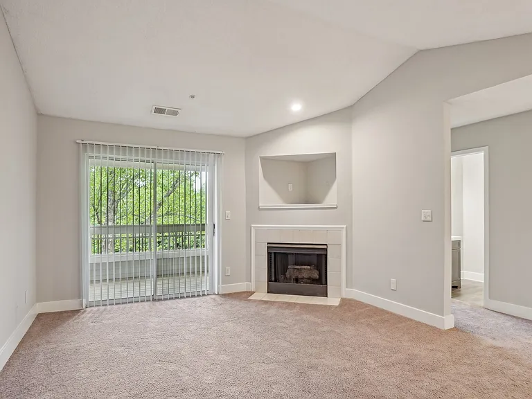 Camara Estates — Photo 45
