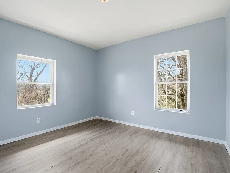2545 Harrison Ave #2 — Photo 16