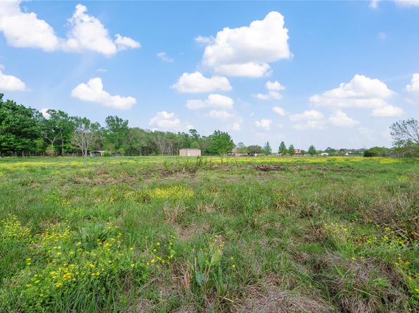 360 Fm 1011 Rd, Liberty, TX 77575