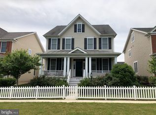 42538 Neighborly Ln, Chantilly, VA 20152