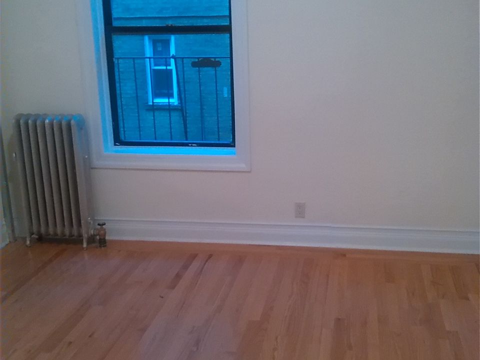 2nd image of 402 New York Ave