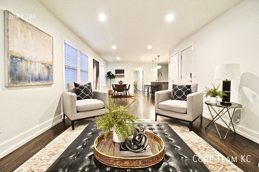 1st image of 4315 Roanoke Pkwy #4325-25