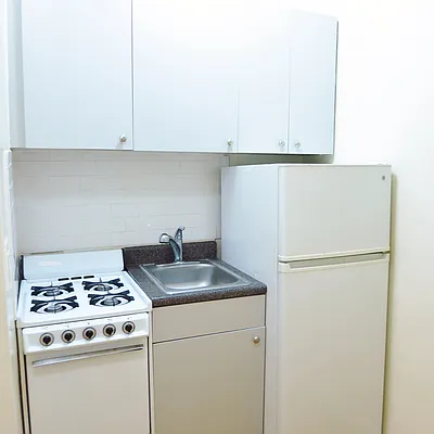 Rented by City & Suburban | media 30